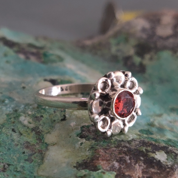 Garnet Sterling Silver Ring - Picture 6 of 7